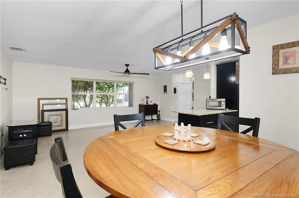 1642 Thumb Point Drive, Fort Pierce, FL 34949 Photo