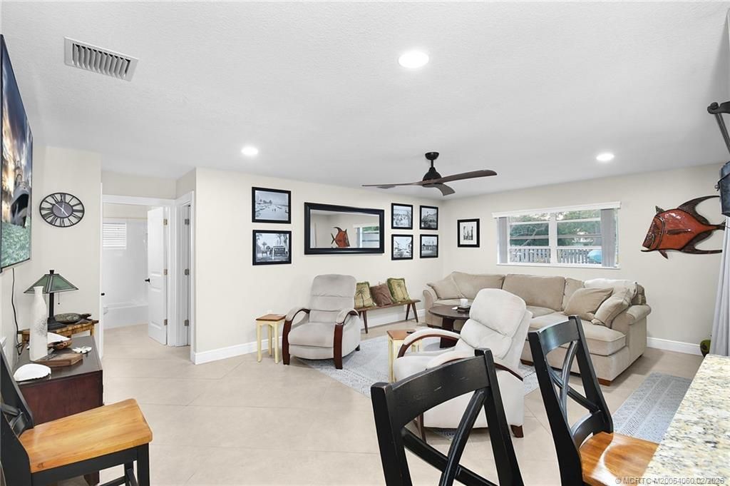 1642 Thumb Point Drive, Fort Pierce, FL 34949 Photo