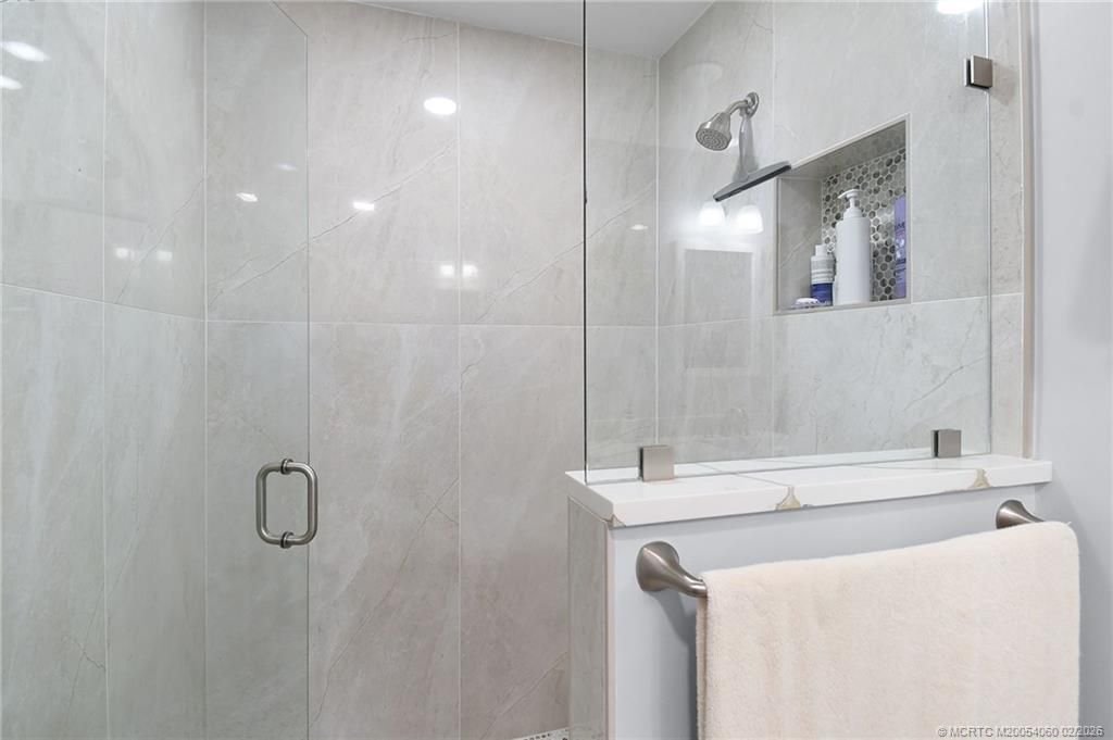 1642 Thumb Point Drive, Fort Pierce, FL 34949 Photo