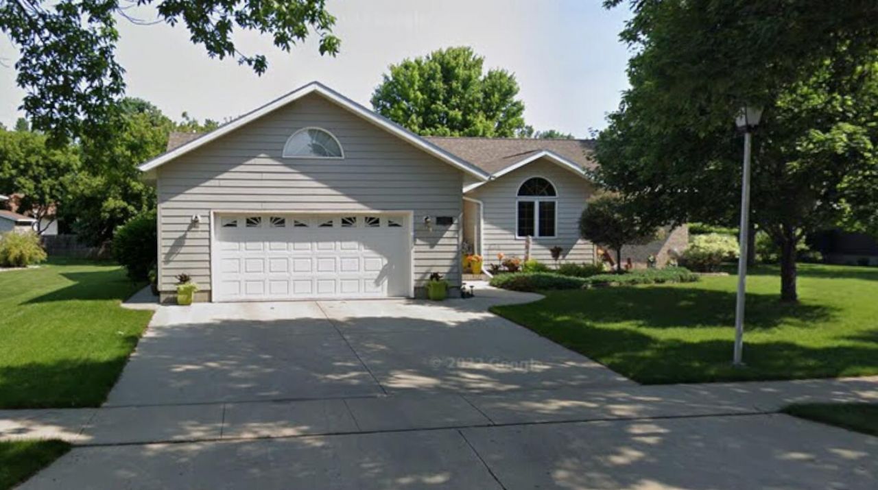 1411 Ashwood Drive Aberdeen, SD 57401