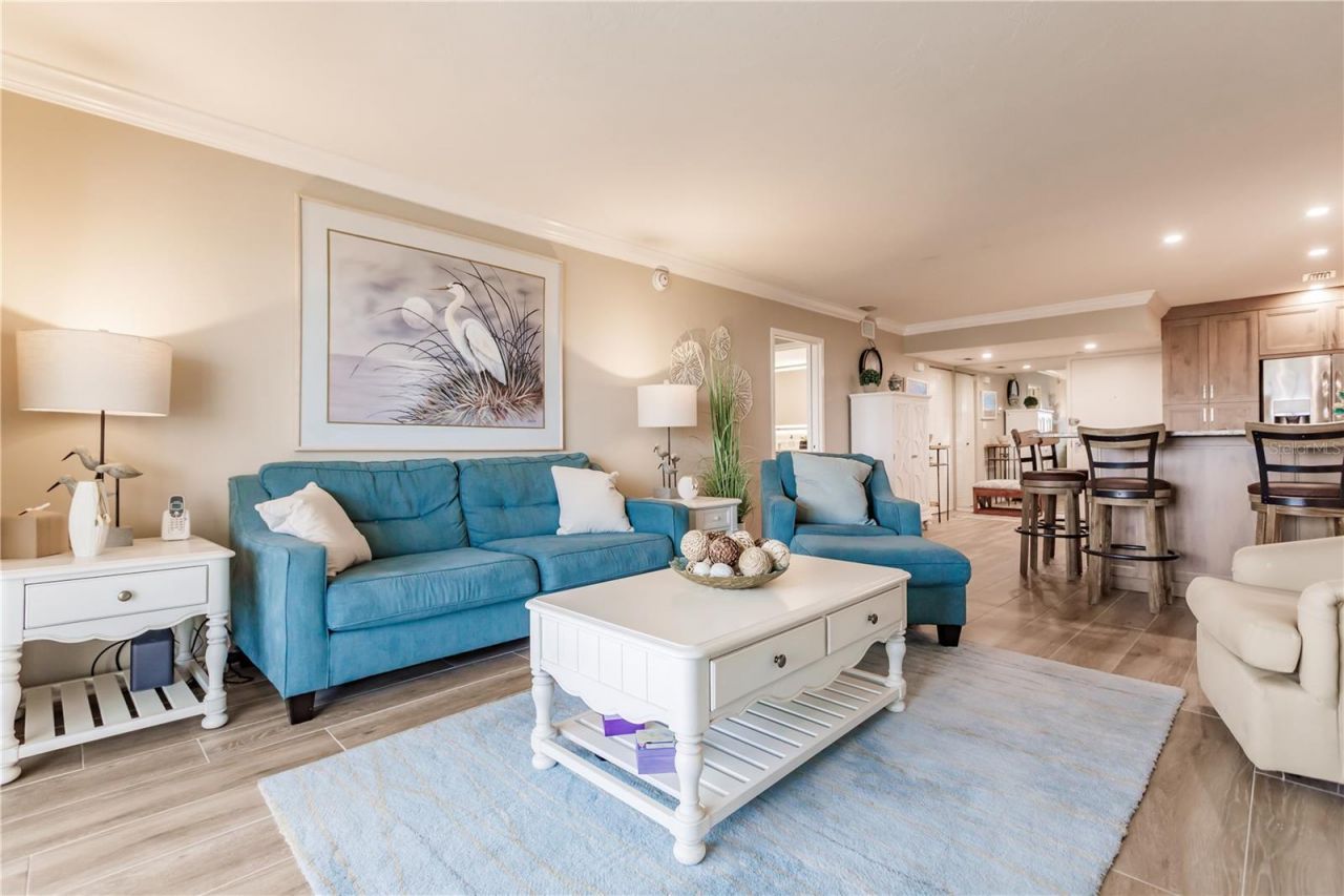 1200 E Peppertree Lane, Unit 602, Sarasota, FL 34242 Photo