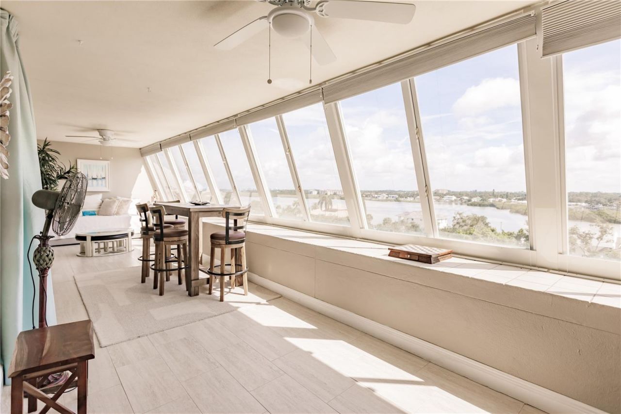 1200 E Peppertree Lane, Unit 602, Sarasota, FL 34242 Photo