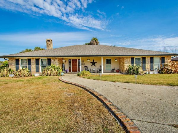 4011 Kerr Drive, Bourg, LA 70343
