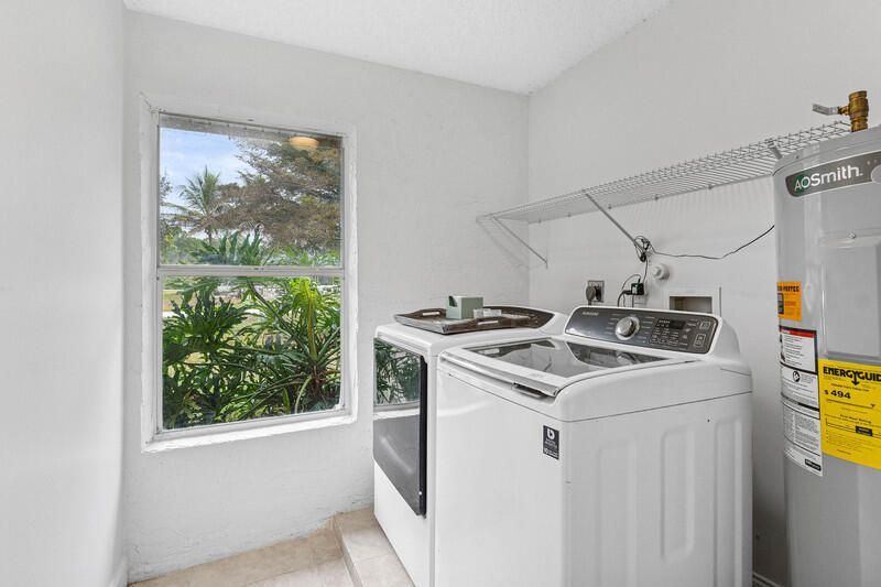 16330 91st Place N, Loxahatchee, FL 33470 Photo