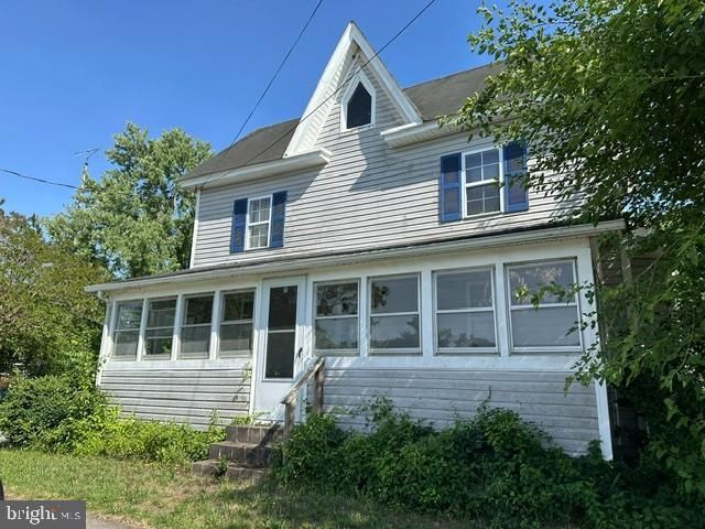 501 FERRY STREET, SHARPTOWN, MD 21861