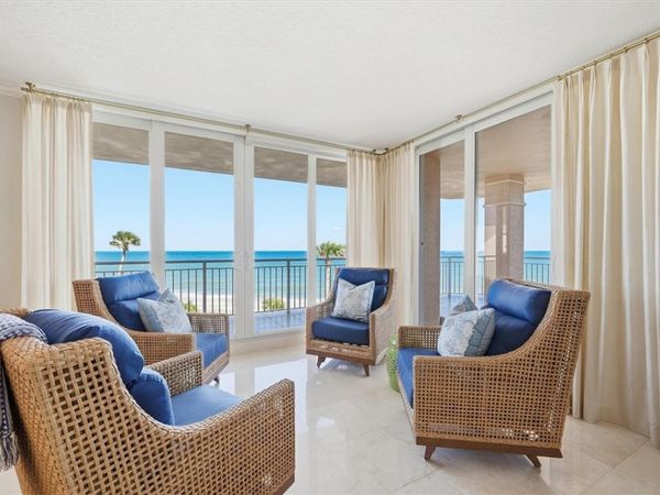 8876 N Sea Oaks Way, Unit 407, Vero Beach, FL 32963