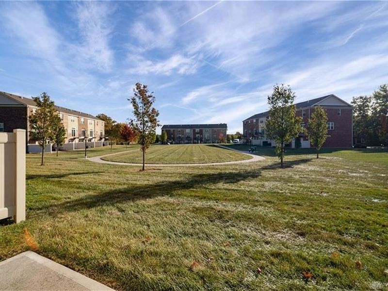 9596 Tahoe Drive, Centerville, OH 45458 Photo 32