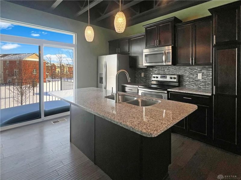 9596 Tahoe Drive, Centerville, OH 45458 Photo 8