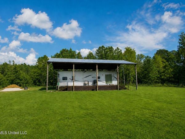276 Martin Lane, Raleigh, MS 39153