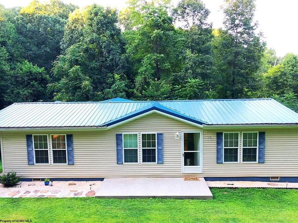 104 Silver Maple Lane, Buckhannon, WV 26201