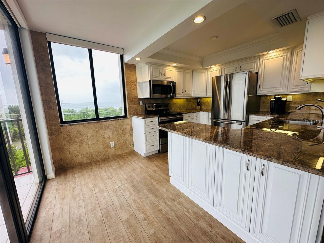 6365 Bahia Del Mar Boulevard, Unit 506, Saint Petersburg, FL 33715 Photo