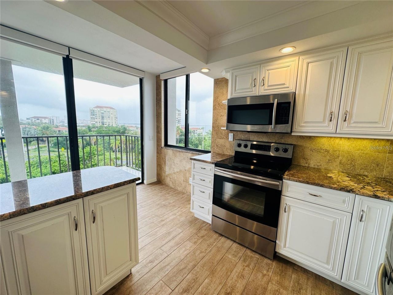 6365 Bahia Del Mar Boulevard, Unit 506, Saint Petersburg, FL 33715 Photo