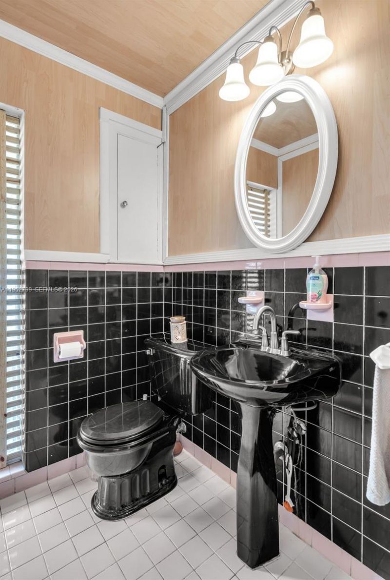 1230 Bird Road, Coral Gables, FL 33146 Photo