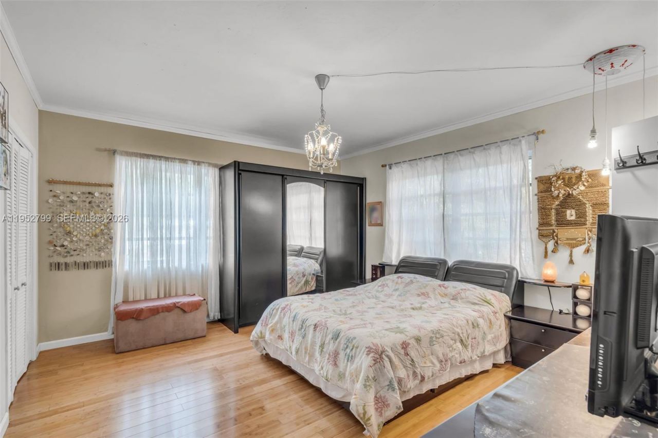 1230 Bird Road, Coral Gables, FL 33146 Photo