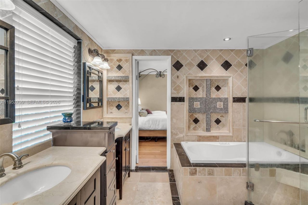 1230 Bird Road, Coral Gables, FL 33146 Photo