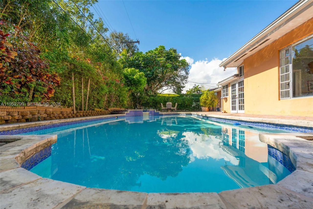 1230 Bird Road, Coral Gables, FL 33146 Photo