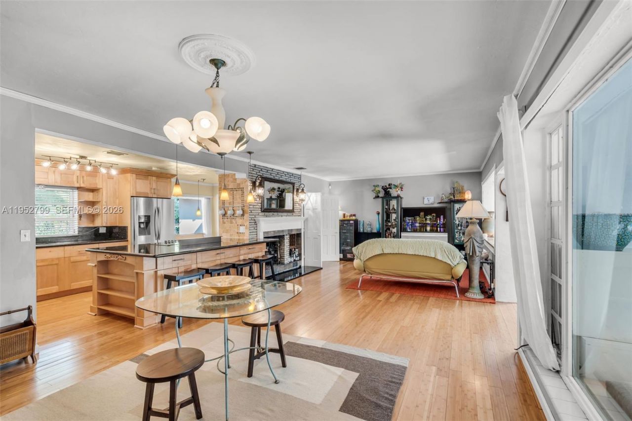 1230 Bird Road, Coral Gables, FL 33146 Photo