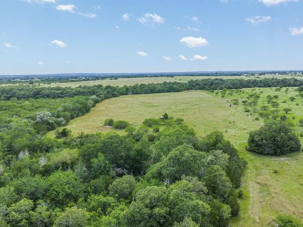 1505 McElroy Lane, No City, TX 78950