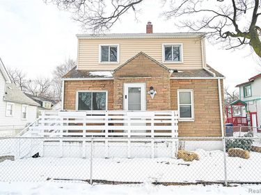 147 Charles Street, River Rouge, MI 48218