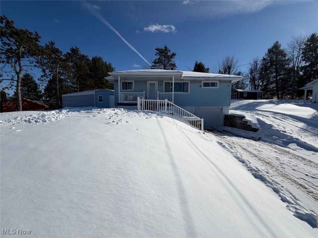 1955 Township Road 378, Steubenville, OH 43952 Main Photo