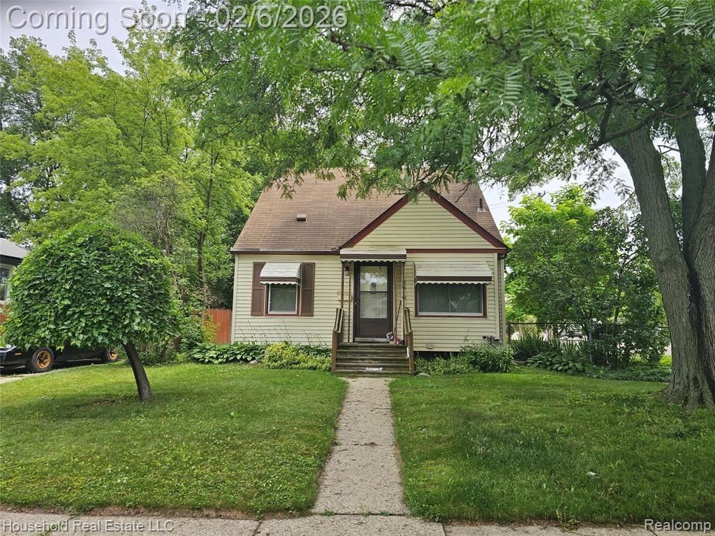 2616 Kenmore Road, Berkley, MI 48072 Main Photo