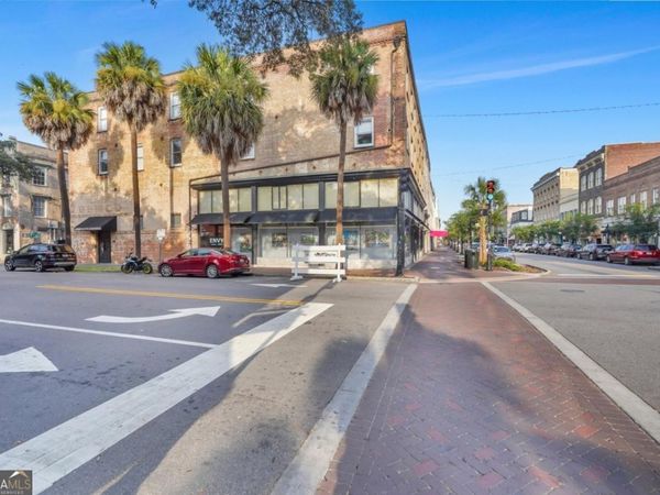 310 W Broughton Street, Unit 3006, Savannah, GA 31401