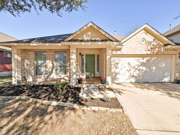 20404 Farm Pond LN, Pflugerville, TX 78660