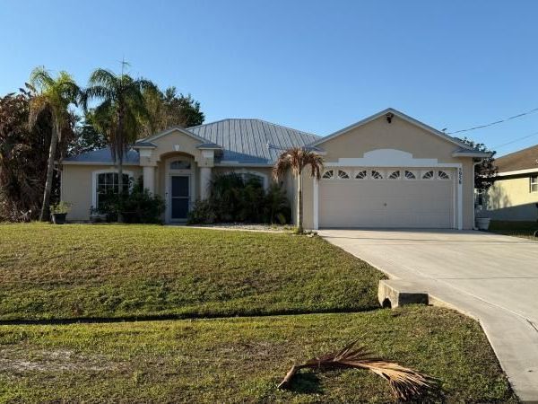 5958 NW Baynard Drive, Port St. Lucie, FL 34986