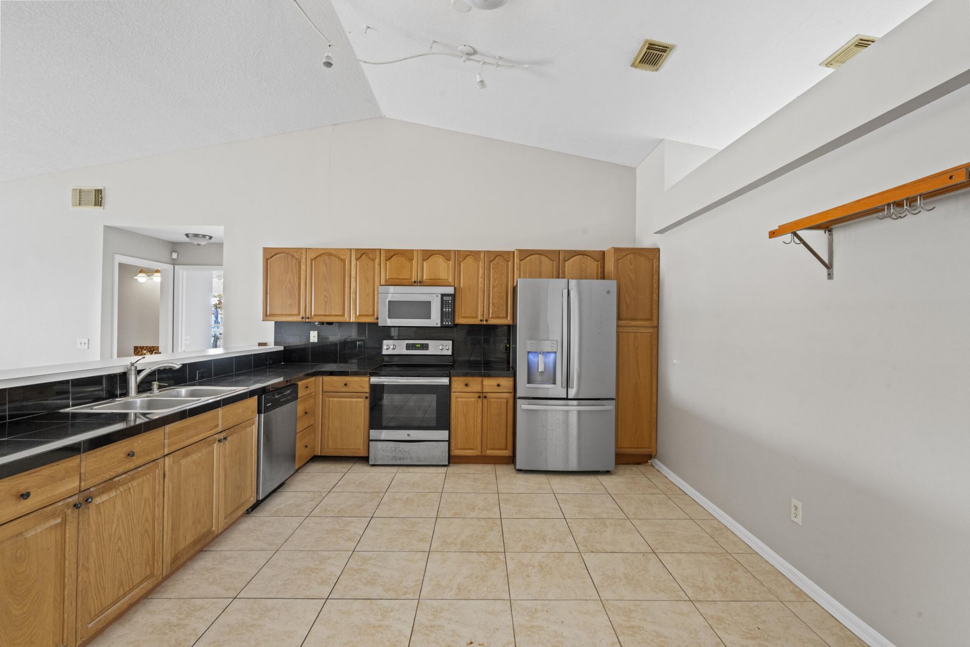 5958 NW Baynard Drive, Port Saint Lucie, FL 34986 Photo