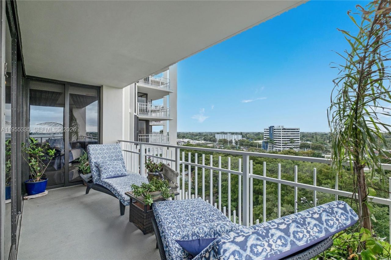 1000 Quayside Ter, Unit 1107, Miami, FL 33138 Photo