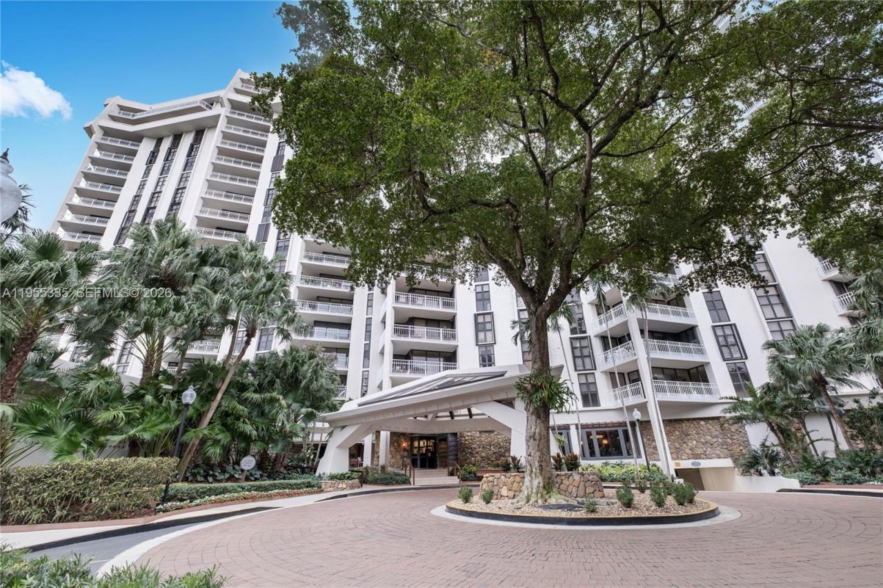 1000 Quayside Ter, Unit 1107, Miami, FL 33138 Photo