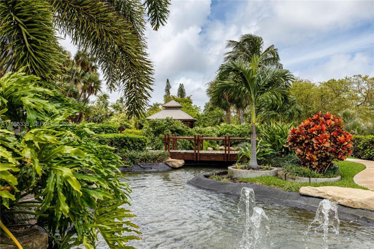 1000 Quayside Ter, Unit 1107, Miami, FL 33138 Photo