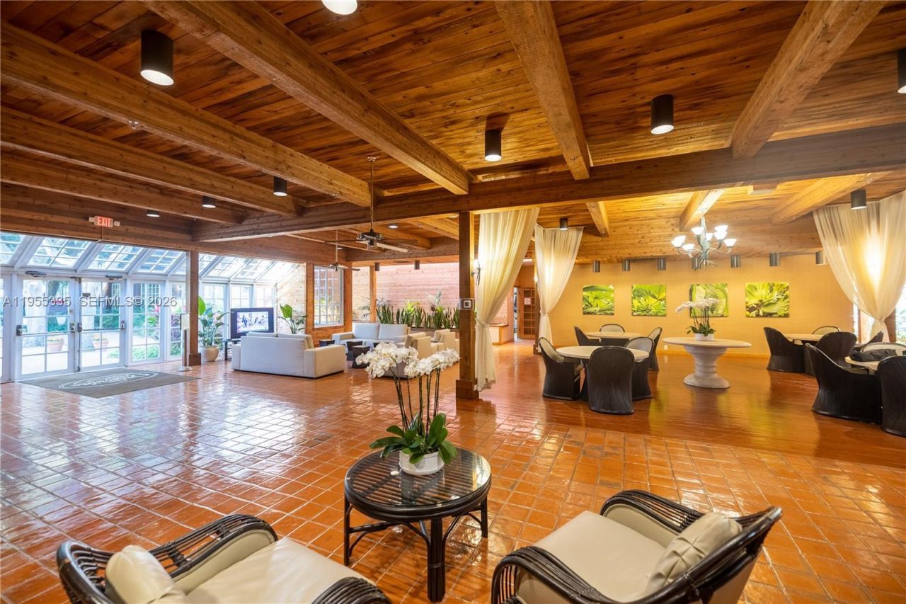 1000 Quayside Ter, Unit 1107, Miami, FL 33138 Photo