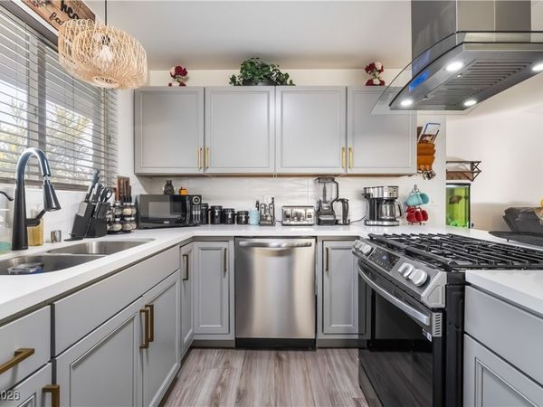 4257 Chafer Drive, Las Vegas, NV 89121