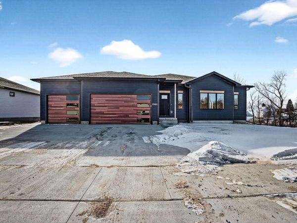 522 Sands Avenue, Janesville, IA 50647