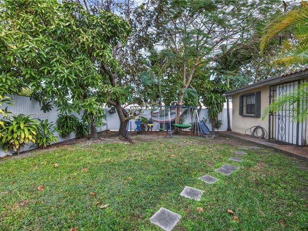 17307 SW 115th Ave, Miami, FL 33157