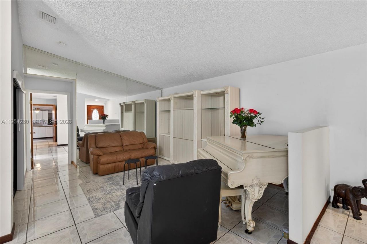 17307 SW 115th Ave, Miami, FL 33157 Photo