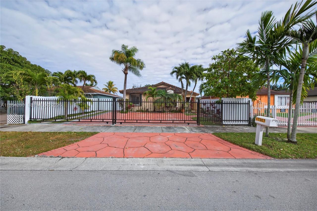 17307 SW 115th Ave, Miami, FL 33157 Photo