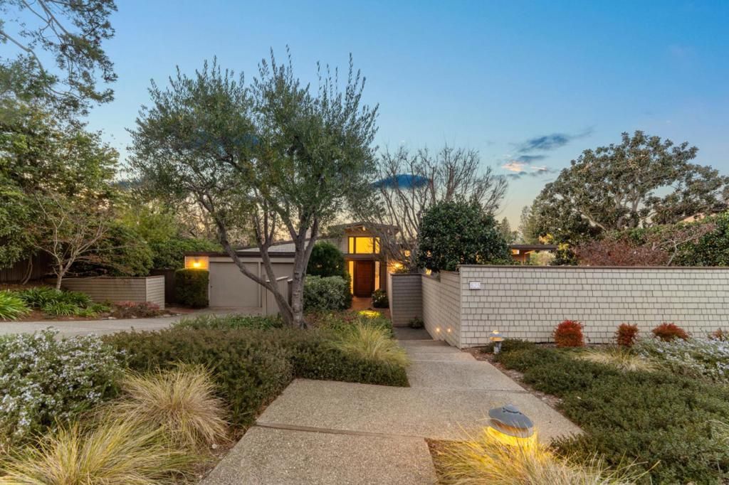 823 Sonoma Terrace, Stanford, CA 94305 Main Photo