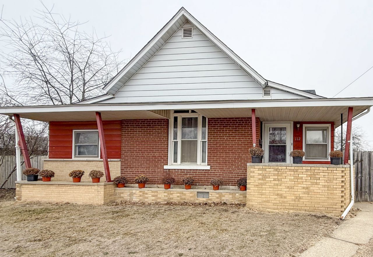 112 S H Street, Tilton, IL 61833 Main Photo