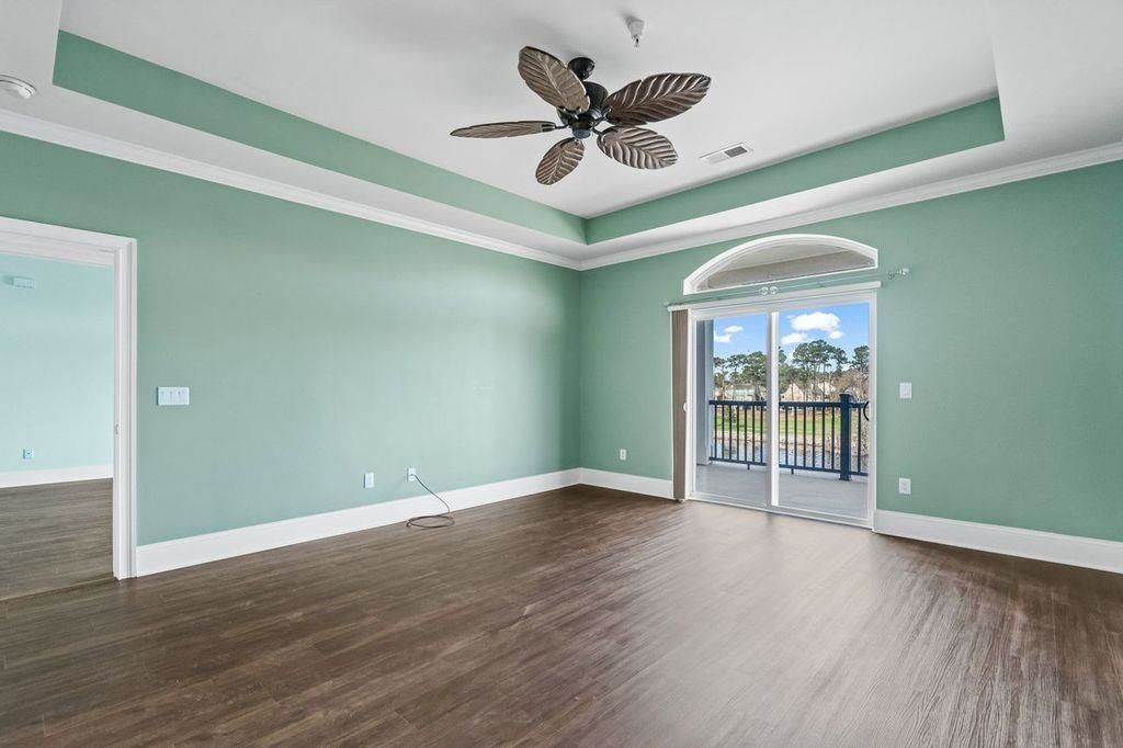 265 Venice Way Photo 16