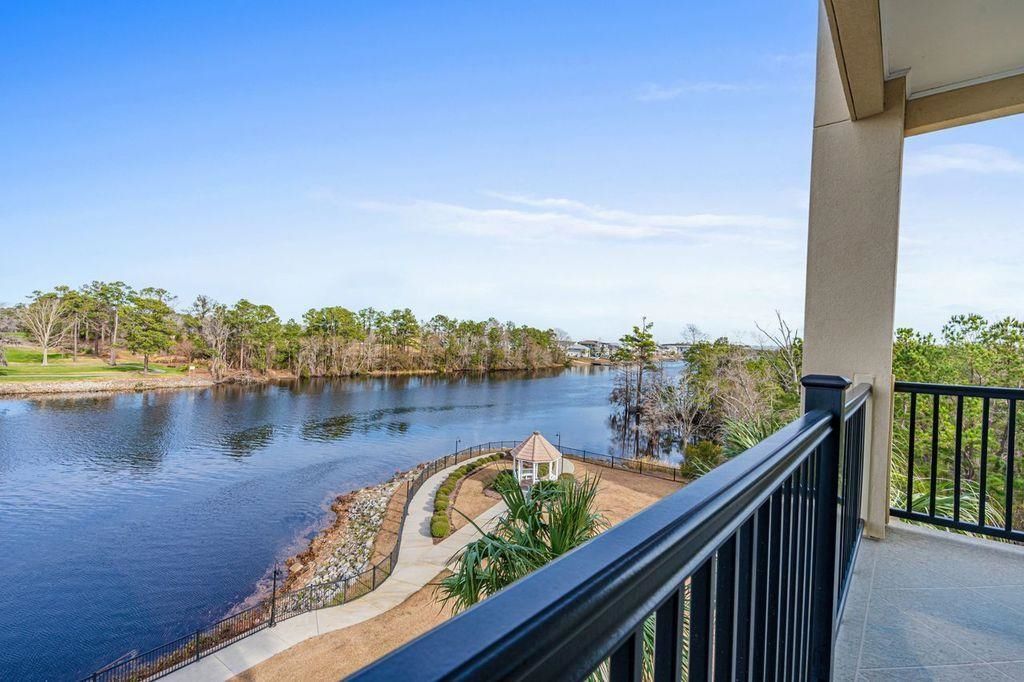 265 Venice Way Photo 23