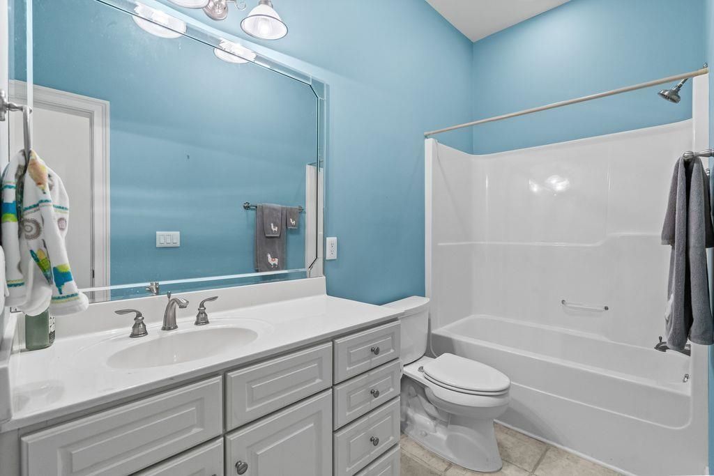 265 Venice Way Photo 28