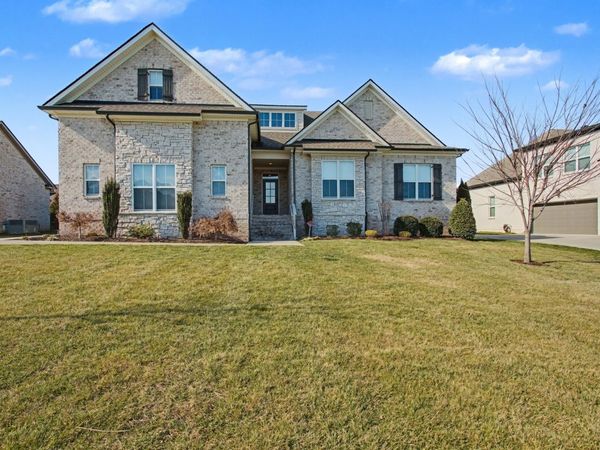 1008 Pretender Way, Columbia, TN 38401