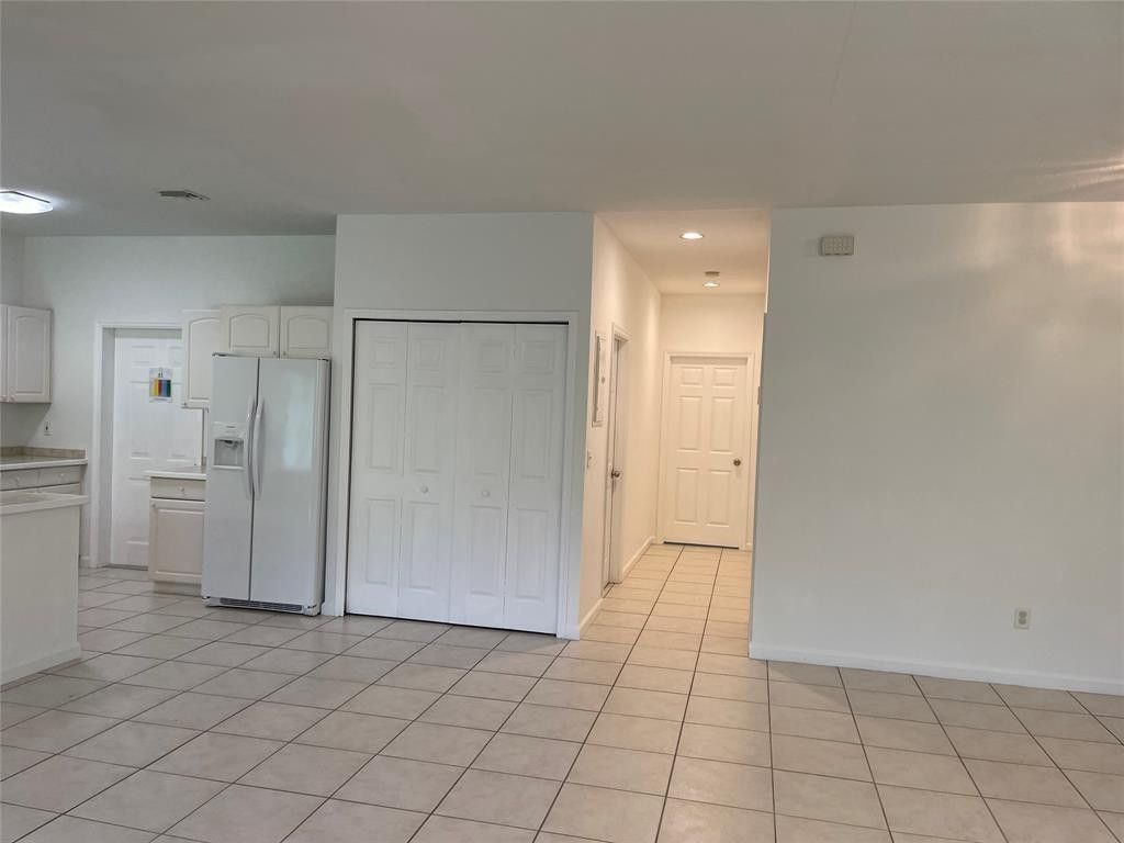 713 NE 4th Street, Hallandale Beach, FL 33009 Photo