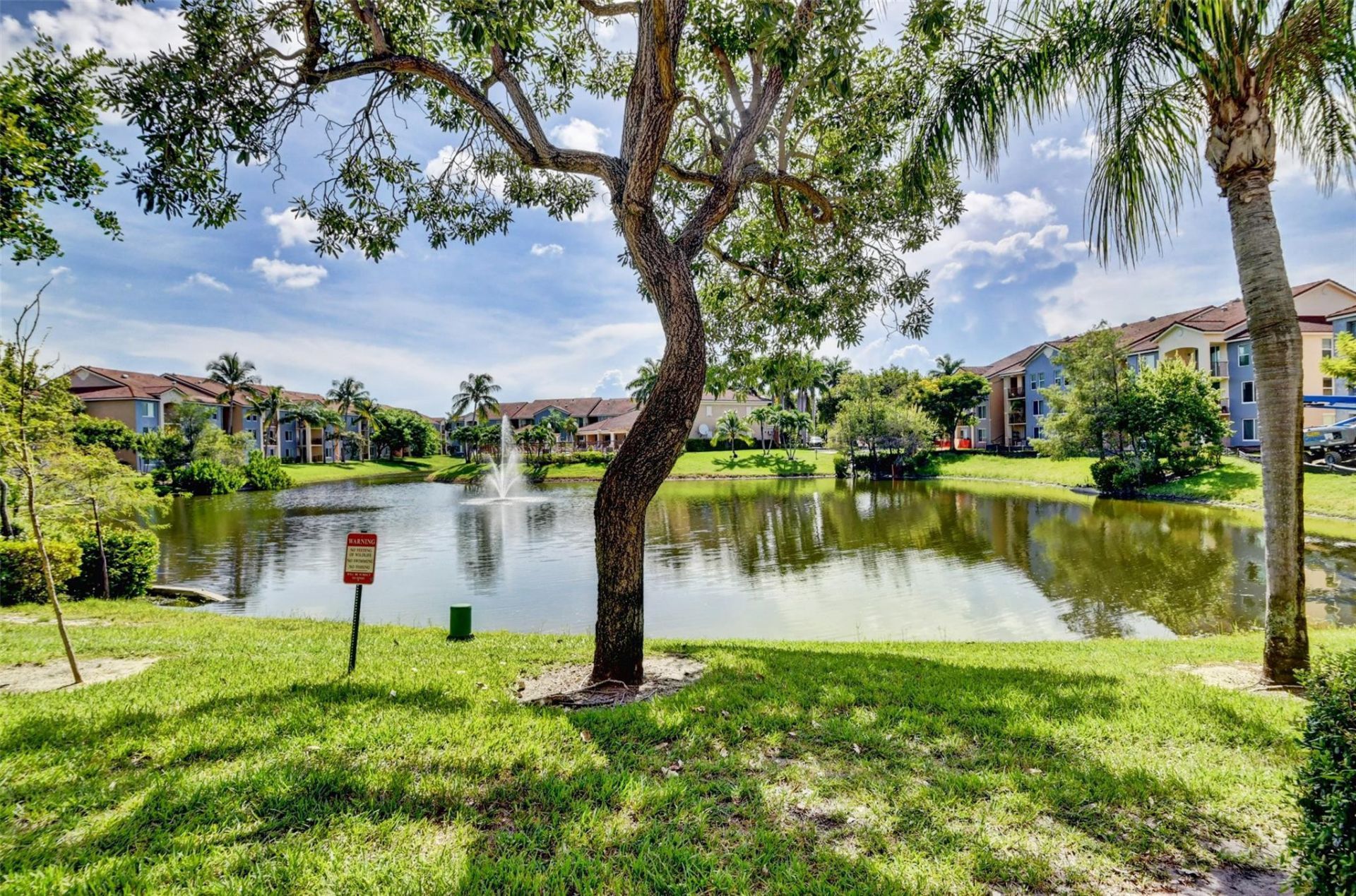704 Villa Cir, Unit 704, Boynton Beach, FL 33435 Photo