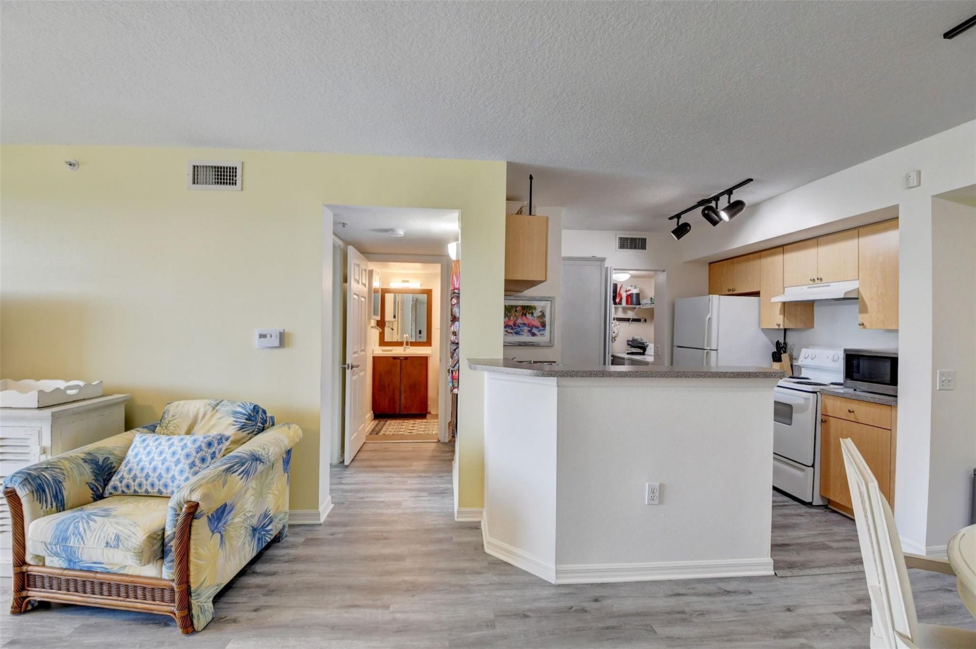 704 Villa Cir, Unit 704, Boynton Beach, FL 33435 Photo