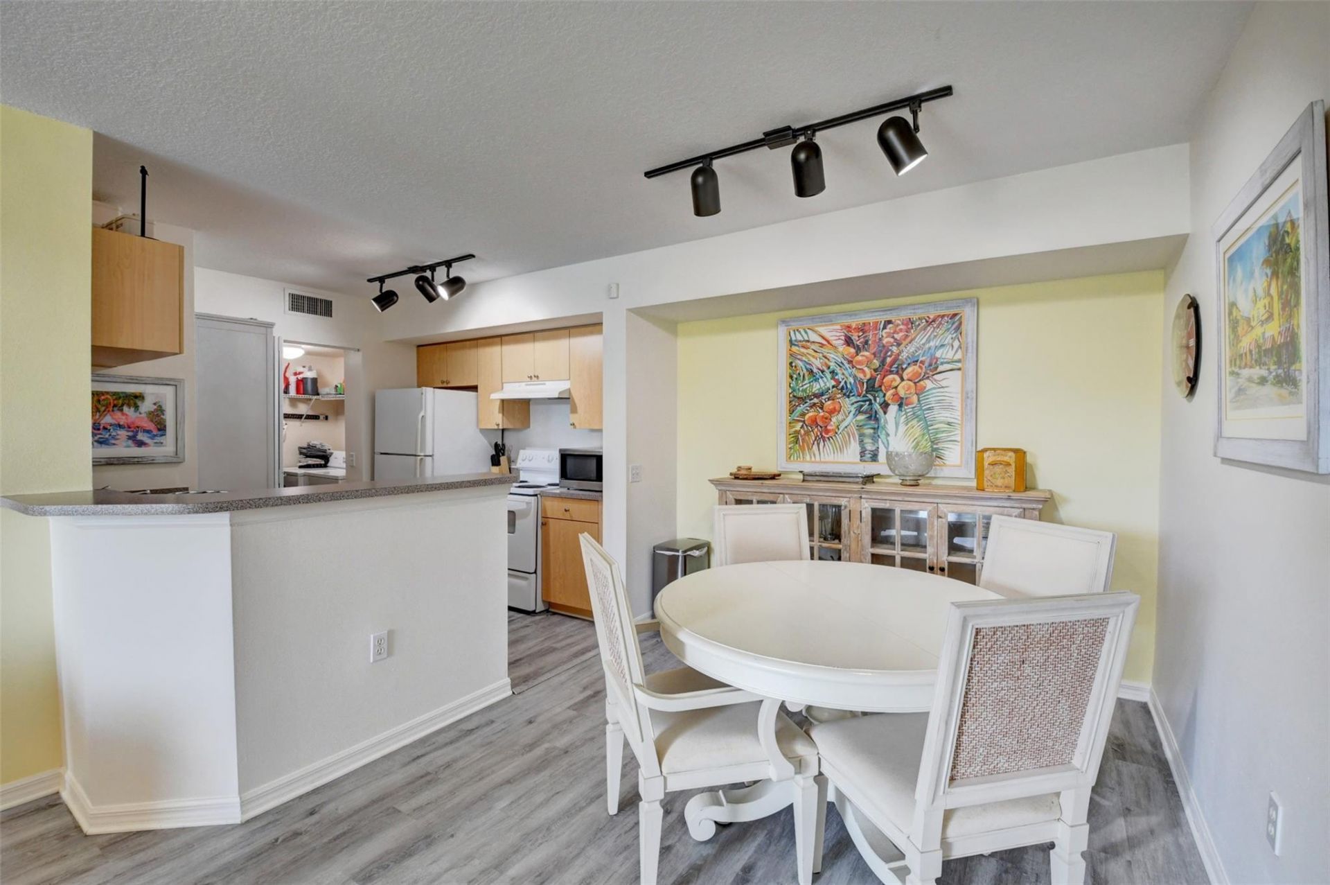 704 Villa Cir, Unit 704, Boynton Beach, FL 33435 Photo