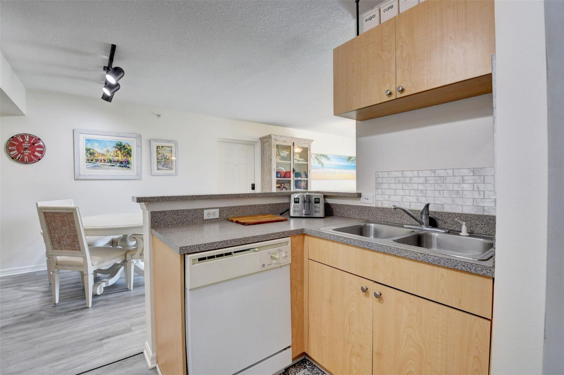 704 Villa Cir, Unit 704, Boynton Beach, FL 33435 Photo