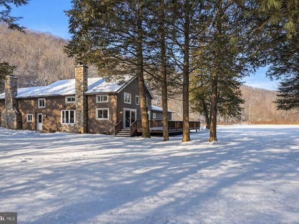 115 LAKE SELDOM SEEN, LANDISBURG, PA 17040